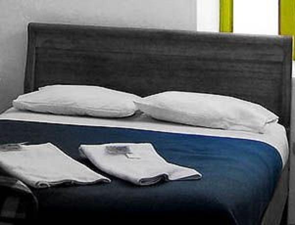Collins Avenue Hostel Miami Beach Buitenkant foto